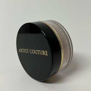 Yasss!
ARTIST COUTURE DIAMOND GLOW POWDER (4.5g)